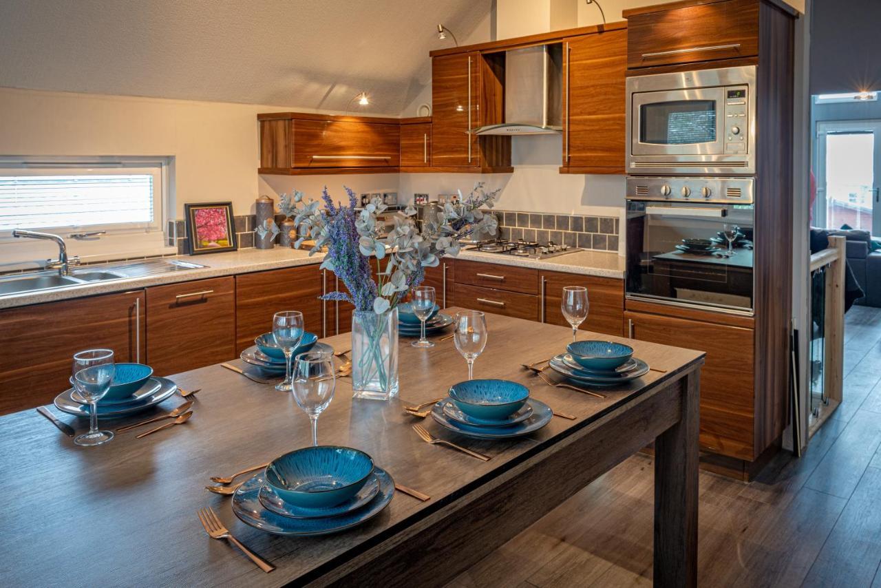 Lakeland Lodge 9B Arnside , Carnforth ,Lancaster , La61Bh ภายนอก รูปภาพ